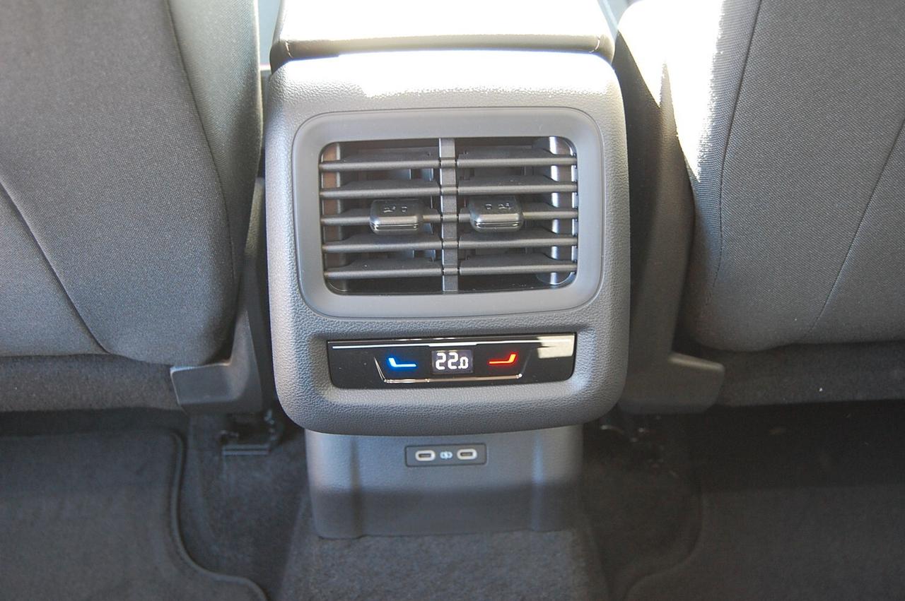 Volkswagen T-Roc 1.5 eTSI ACT 150 CV DSG Life