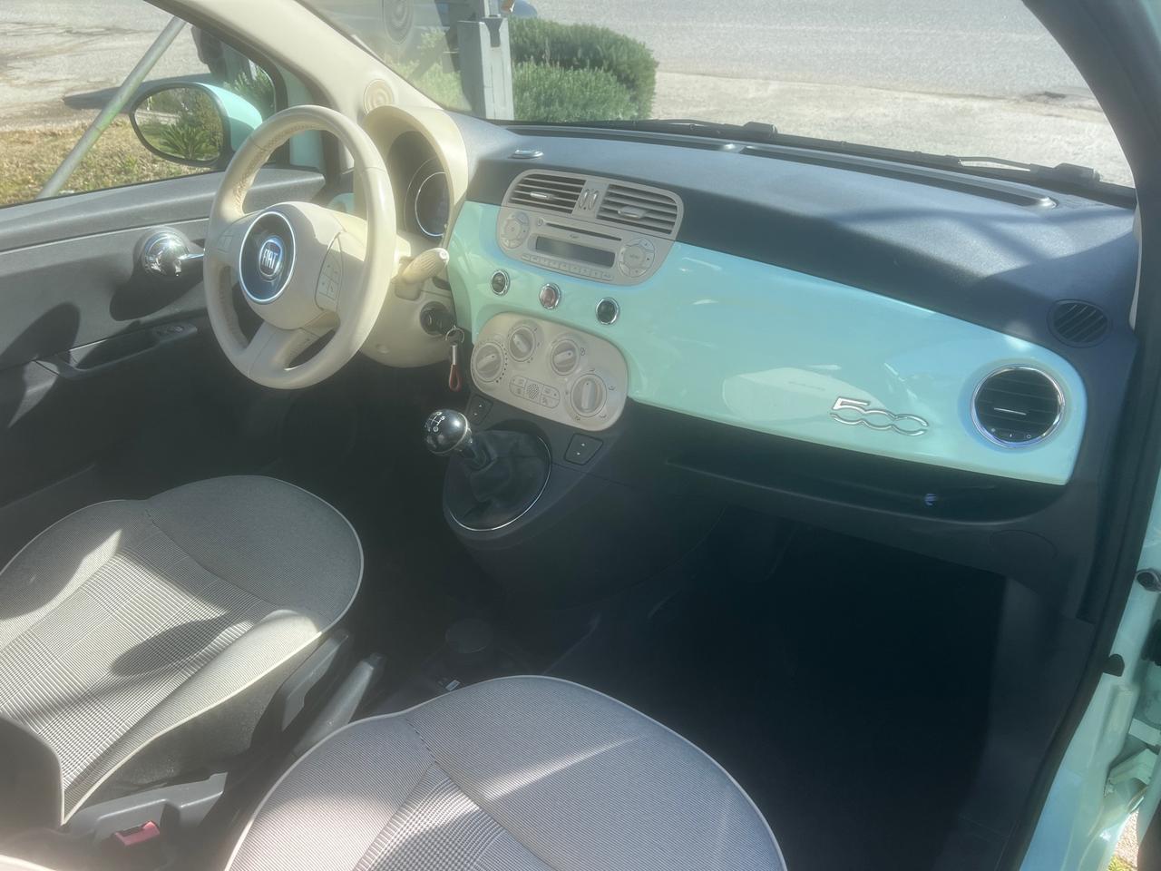 Fiat 500 1.3MJT 95CV Lounge LATTE E MENTA-2015