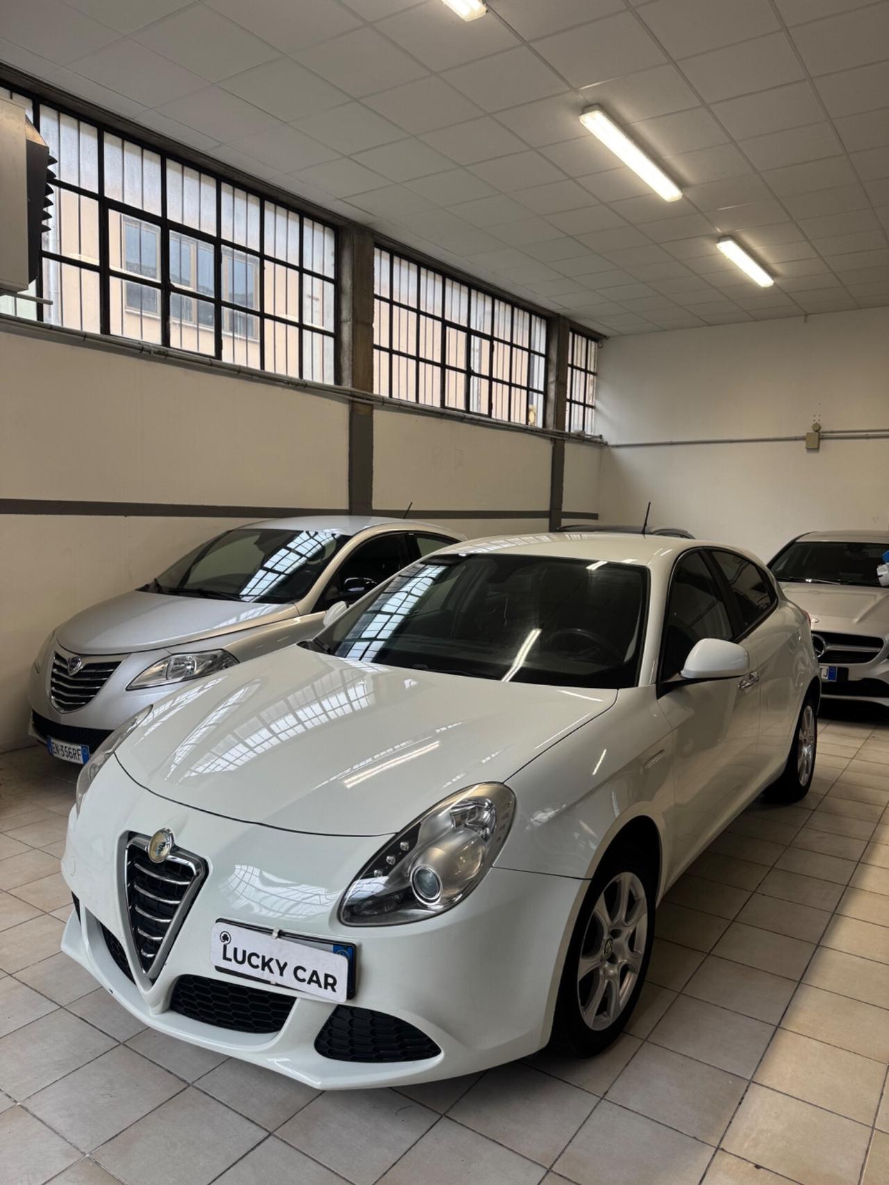 Alfa Romeo Giulietta 1.6 JTDm-2 105 CV Distinctive