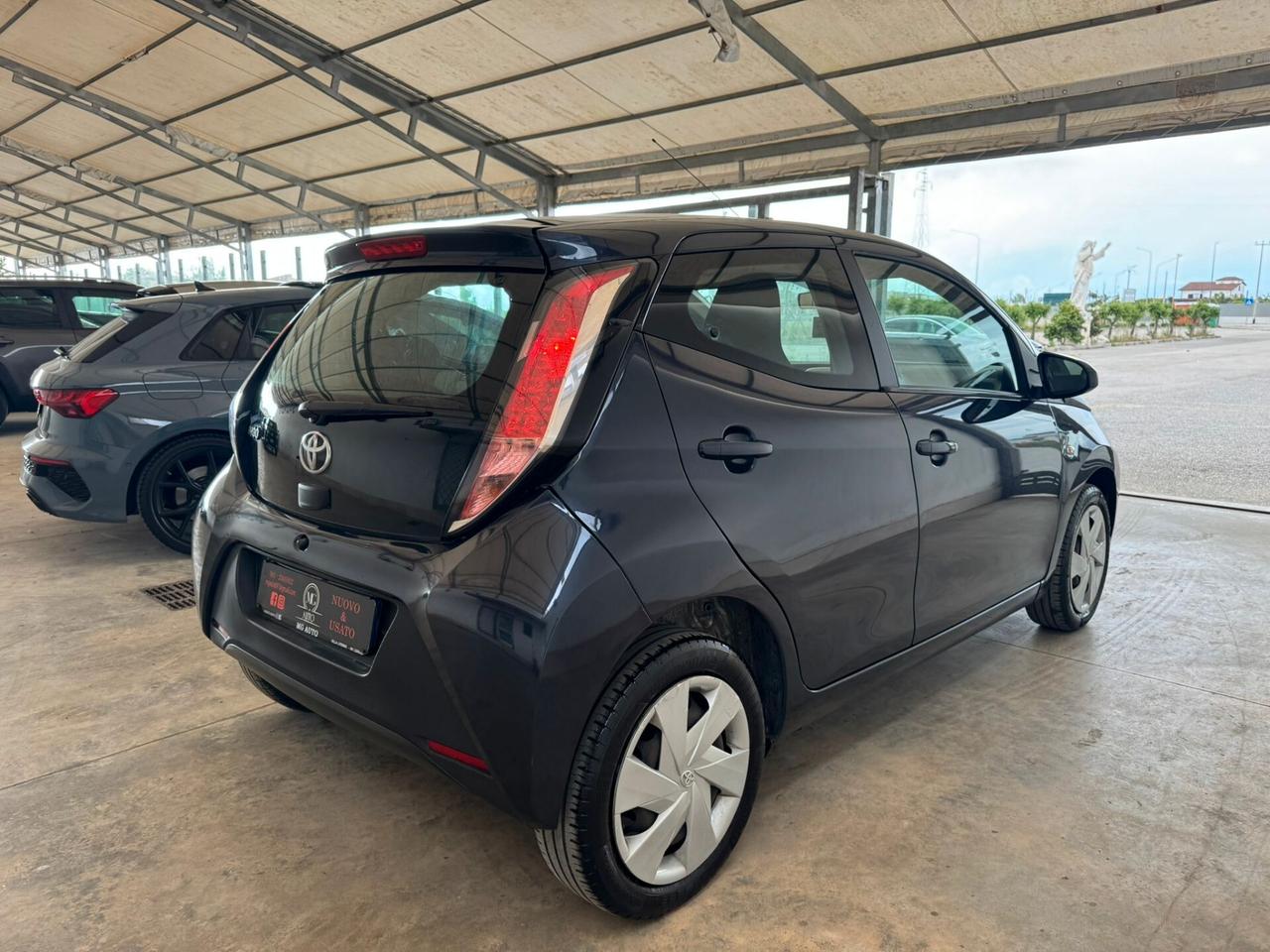 Toyota Aygo 1.0 VVT-i 69 CV 5 porte x-cool TSS