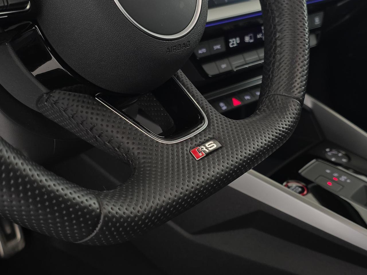 Audi RS3 sportback 2.5 tfsi quattro s-tronic