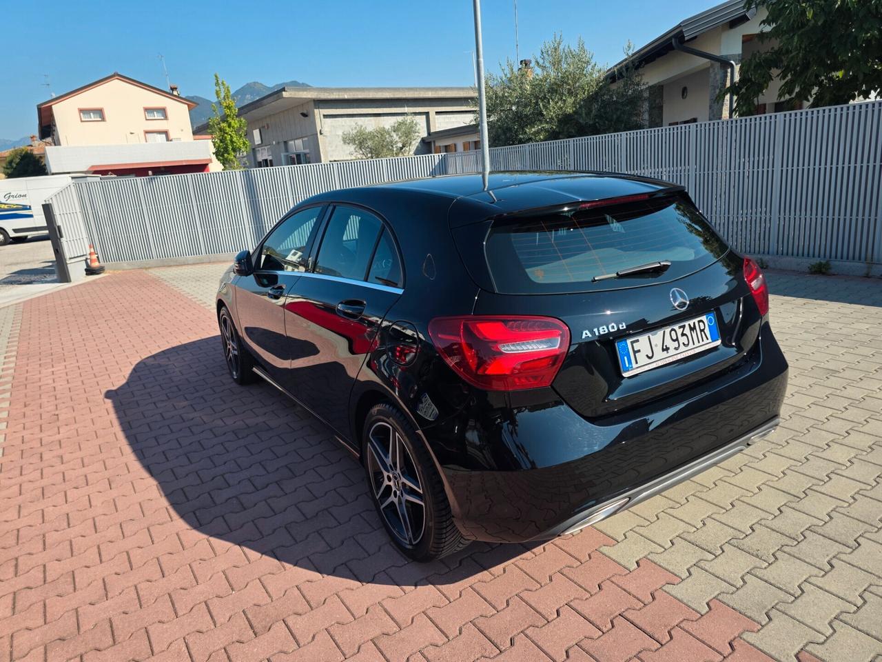 Mercedes-benz A 180 180D Sport perfetta e garantita 12 mesi