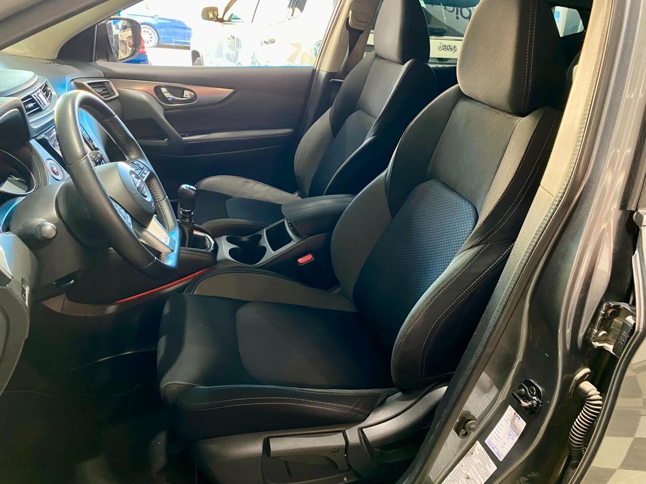 Nissan Qashqai 1.5 dCi N-Connecta