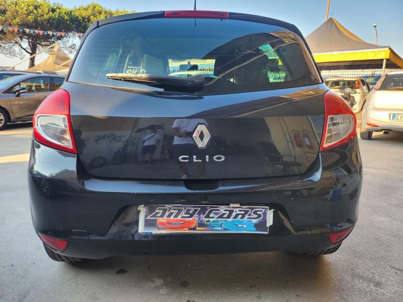 Renault Clio 1.2 5 porte Dynamique 2010