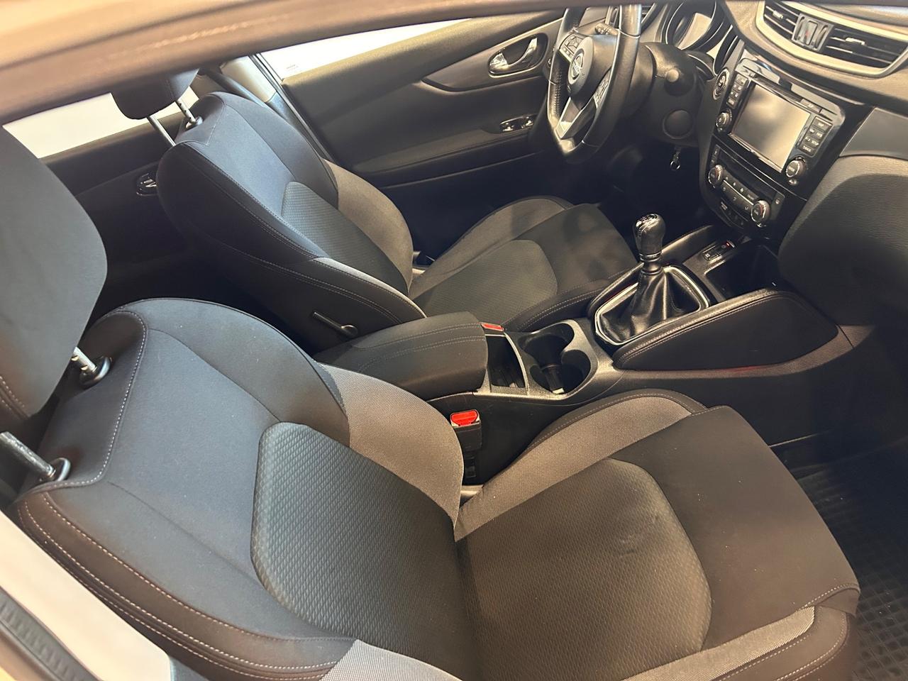 Nissan Qashqai 1.5 dCi N-Connecta