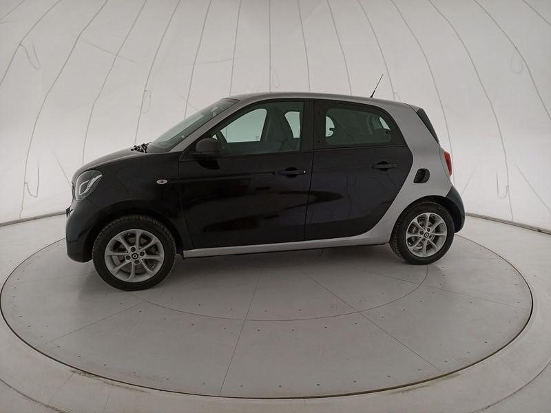 smart forfour II 2015 1.0 Youngster 71cv my18