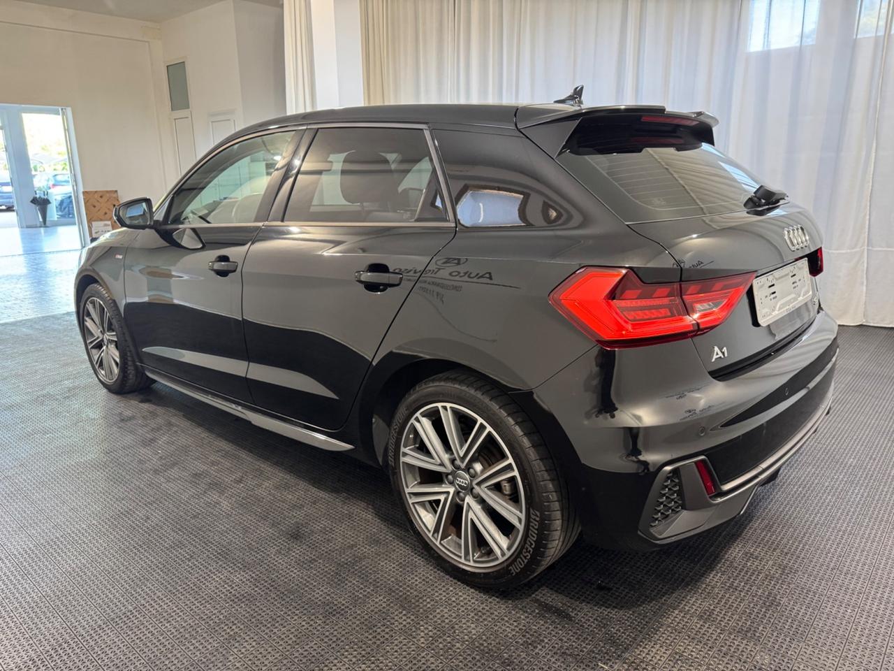 Audi A1 SPB 30 TFSI S line edition