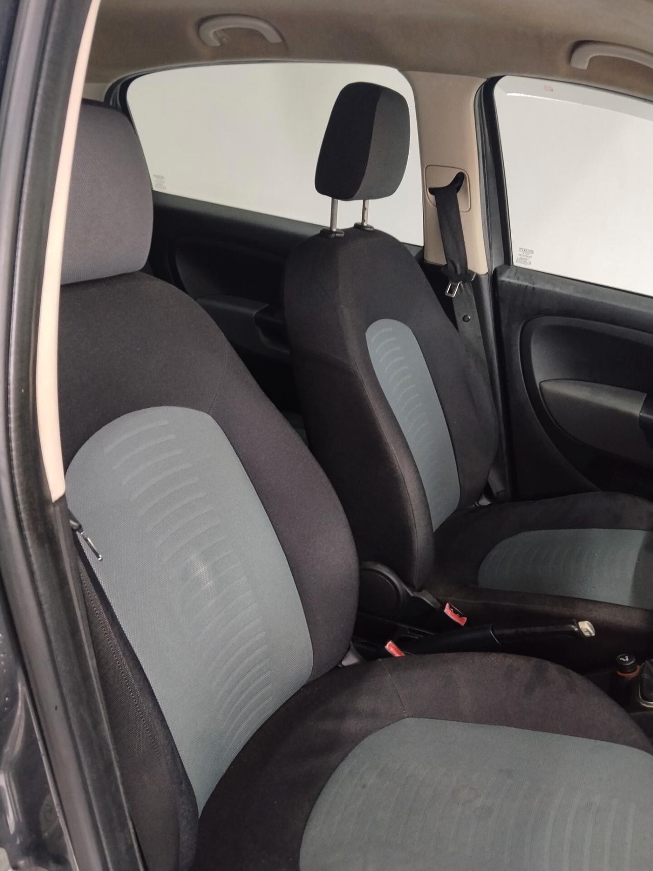 Fiat Grande Punto 1.3 mtj 2008 CON GARANZIA