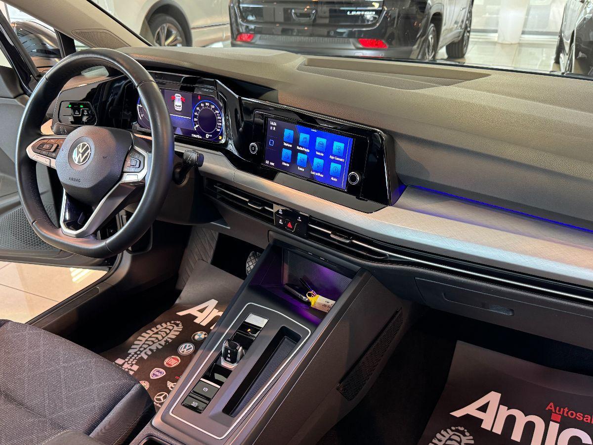 VOLKSWAGEN Golf 8 2.0 TDI 115 CV DSG Style