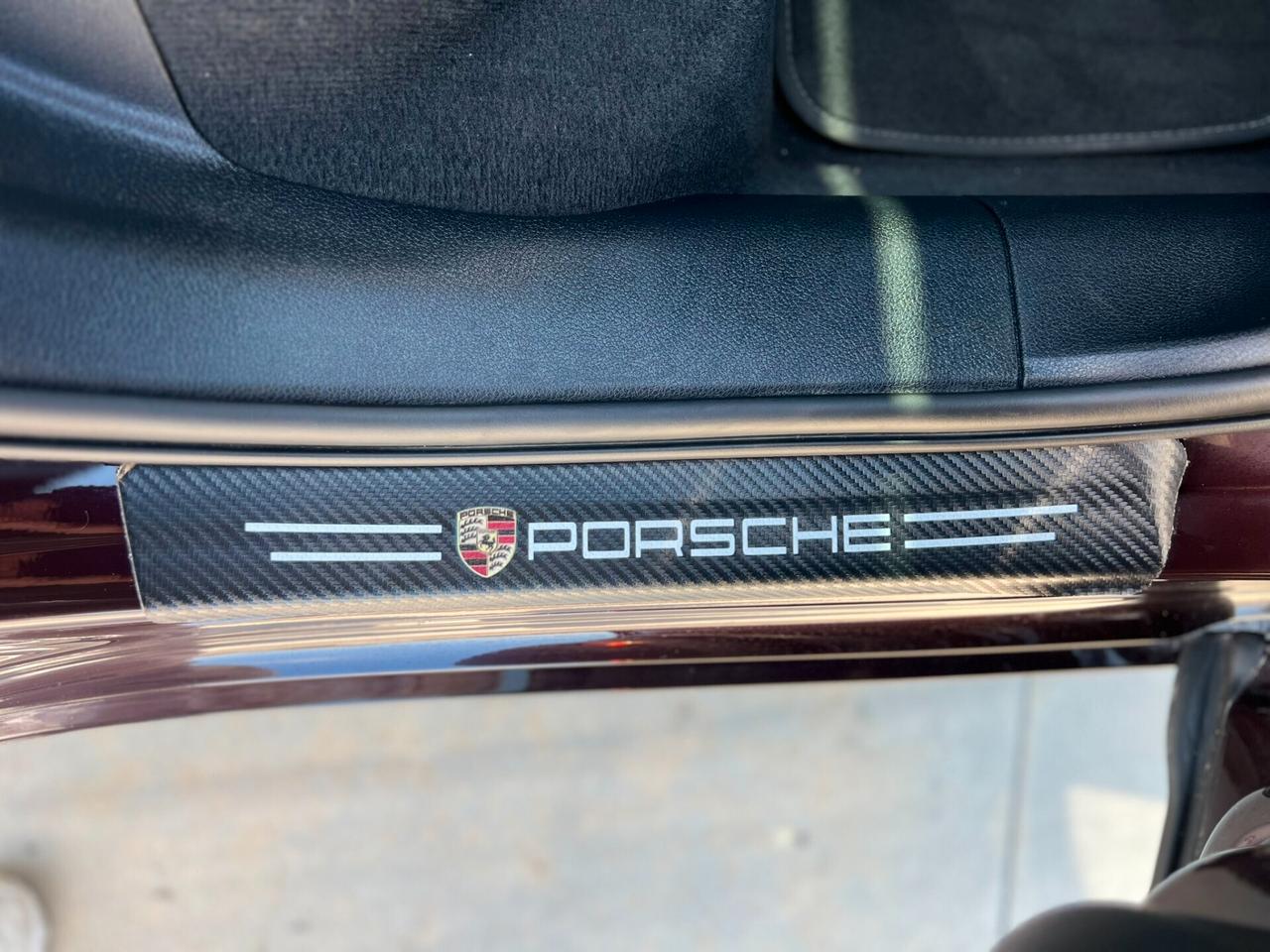 Porsche Macan T 2.0 265cv PDK MY22 TETTO RUBINO UNICA