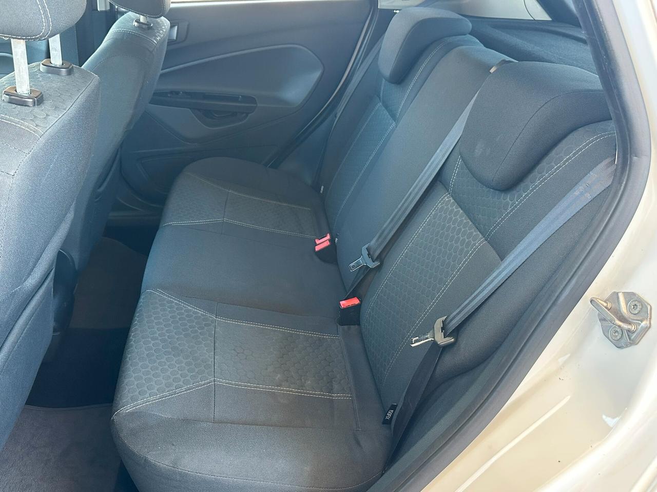 Ford Fiesta 1.4 5 porte Bz.- GPL Titanium