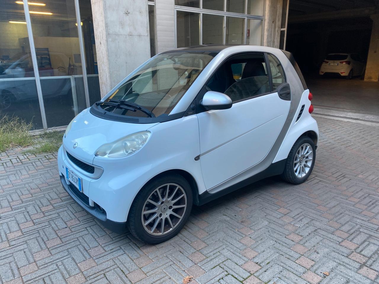 Smart ForTwo 1000 52 kW coupé passion
