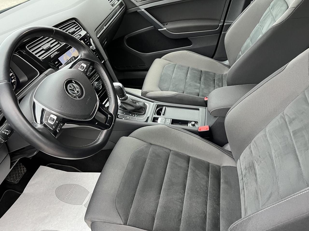 VW GOLF 1600 TDI 115 CV DSG EXECUTIVE