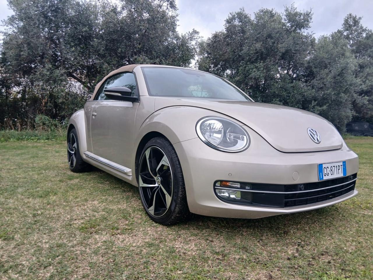 Volkswagen Maggiolino Cabrio 2.0 TDI Sport