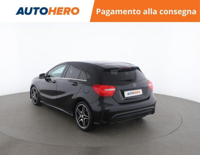MERCEDES-BENZ A 180 Premium