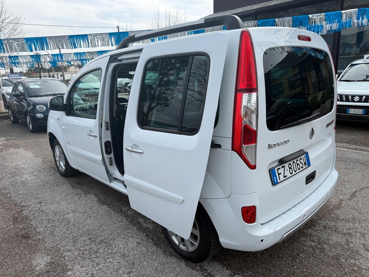 " PERFETTO" Renault Kangoo Blue dCi 95 CV