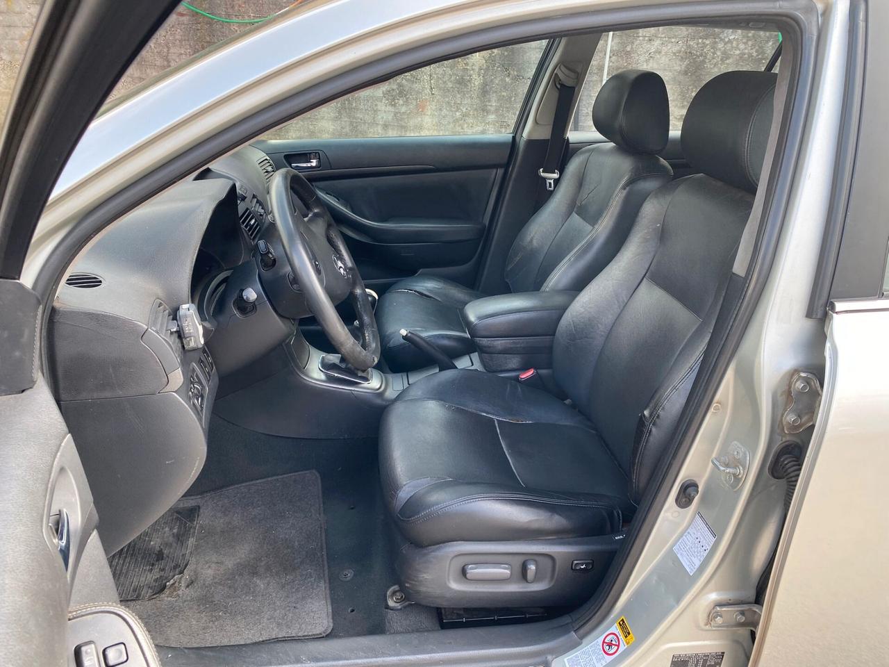 Toyota Avensis 2.0 tdi 115cv full opt sw 2003