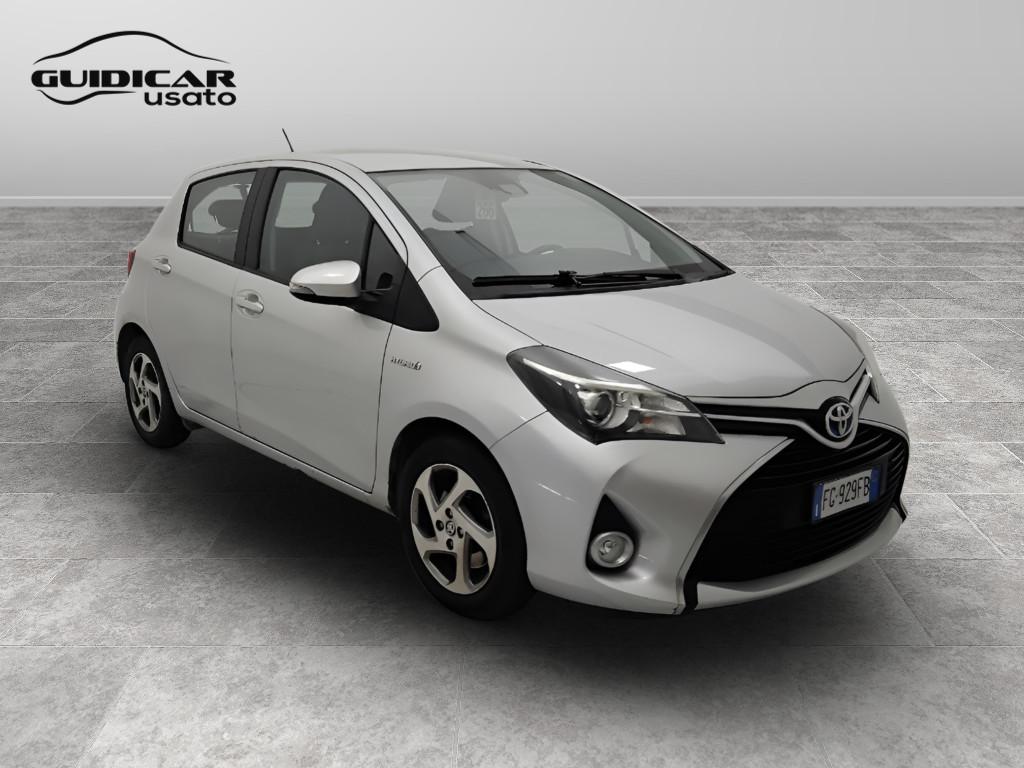 TOYOTA Yaris III 2015 - Yaris 5p 1.5h Active my16