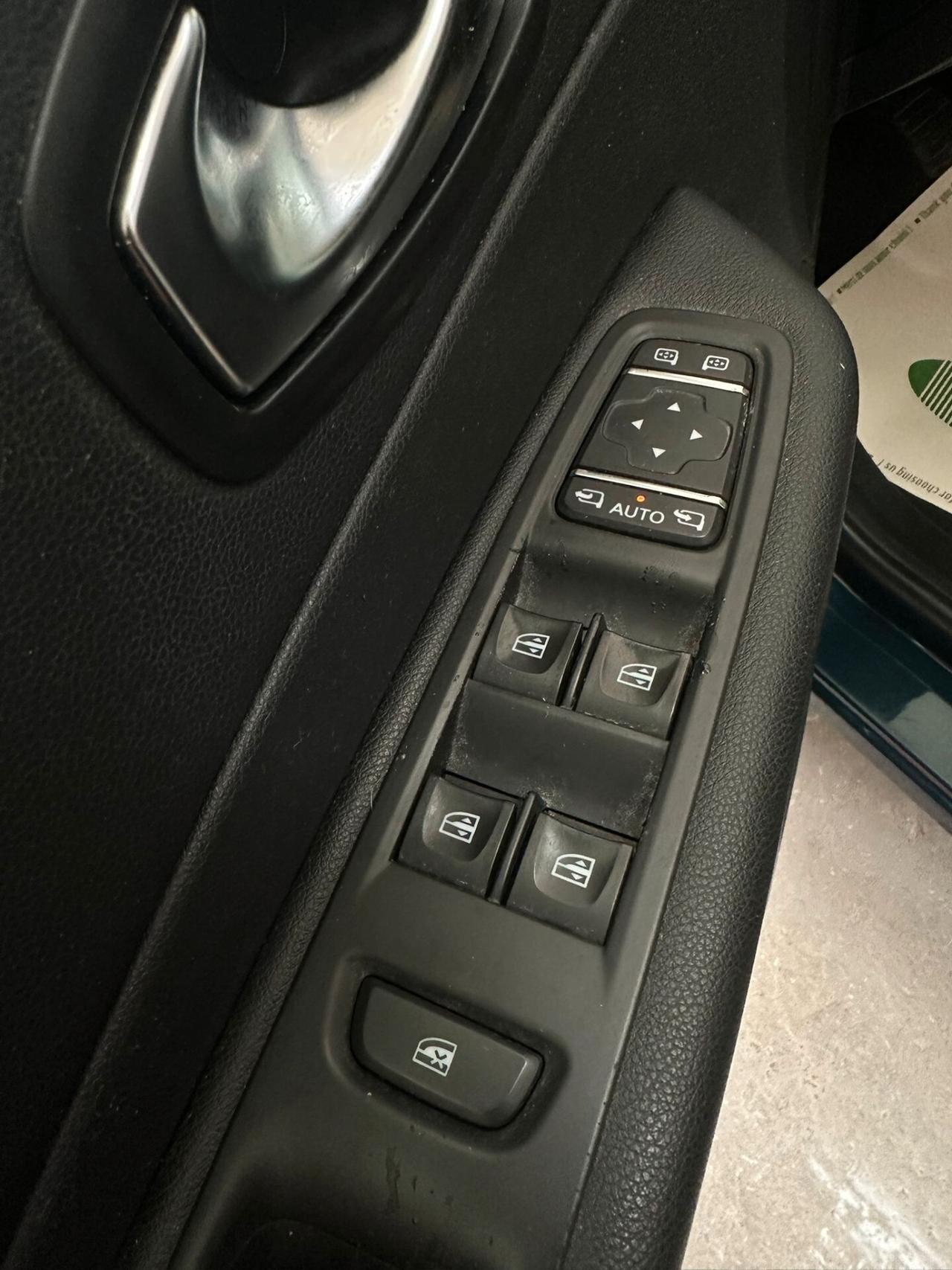 Renault Captur dCi 8V 90 CV EDC Start&Stop Energy Intens