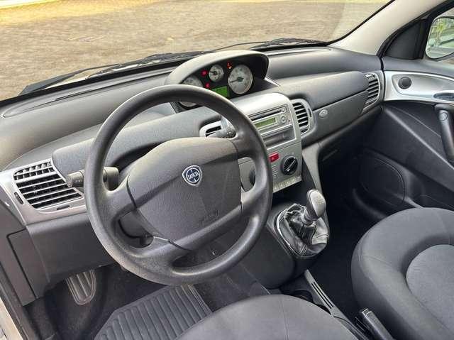 Lancia Ypsilon 1.2 UNYCA 69cv