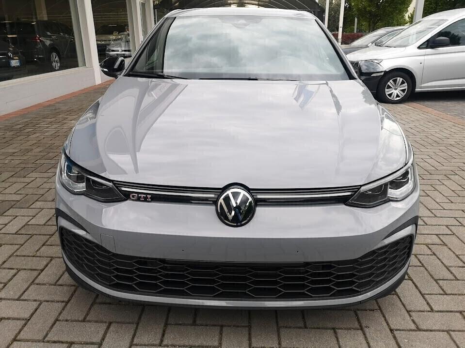 Volkswagen Golf GTI 2.0 TSI DSG Fari MATRIX