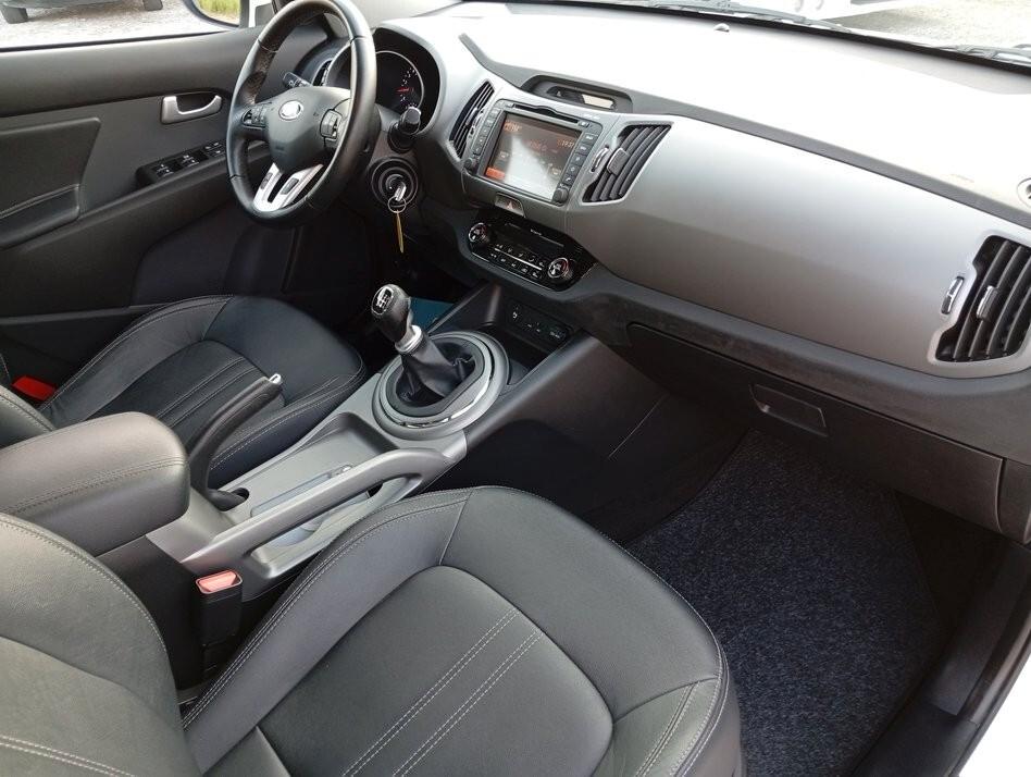Kia Sportage 1.7 CRDI VGT 2WD high tech