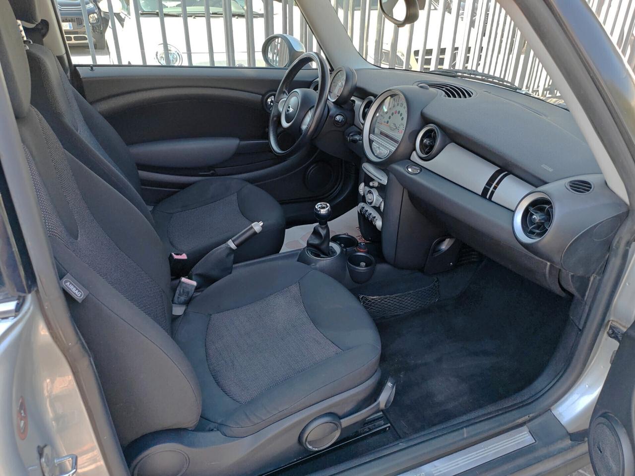 Mini 1.6 16V Cooper