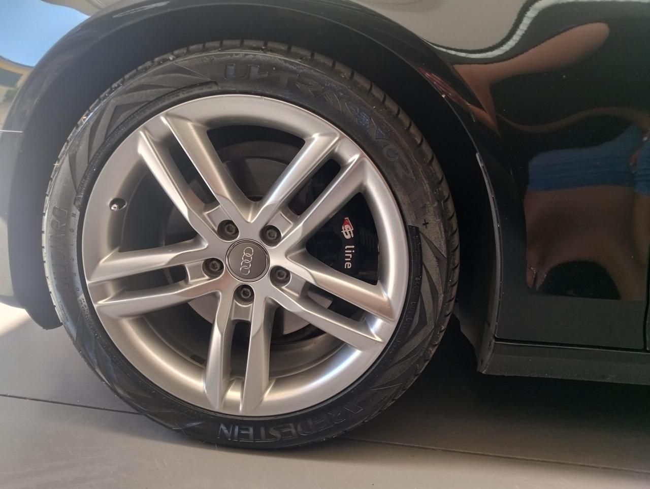 Audi A4 Avant 2.0 TDI S LINE 150 CV