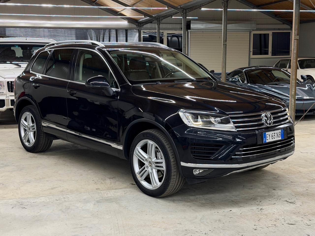 Volkswagen Touareg 3.0 TDI - IVA ESPOSTA - GARANZIA 12 MESI