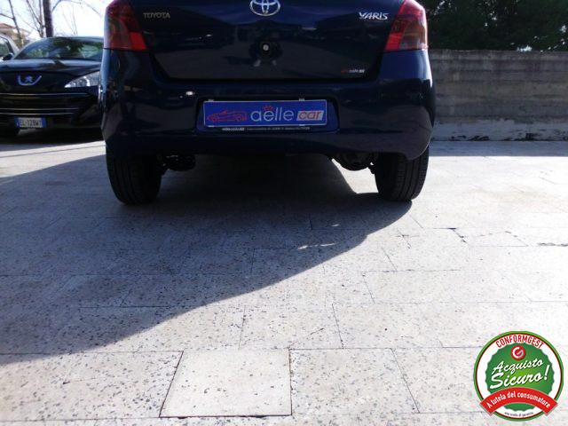 TOYOTA Yaris 1.3 5 porte Sol