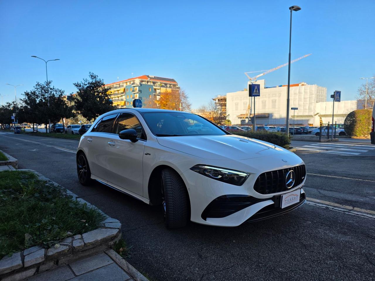 Mercedes-Benz A 35 AMG A-Class #8119