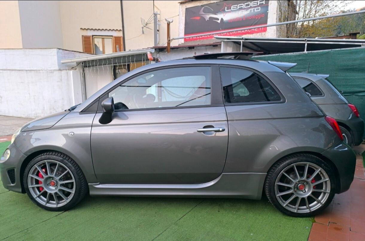 Abarth 595 1.4 T-Jet 165 CV Turismo con Kit EsseEsse