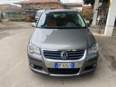 Volkswagen Touran 1.9 TDI 105CV DPF DSG Trendline