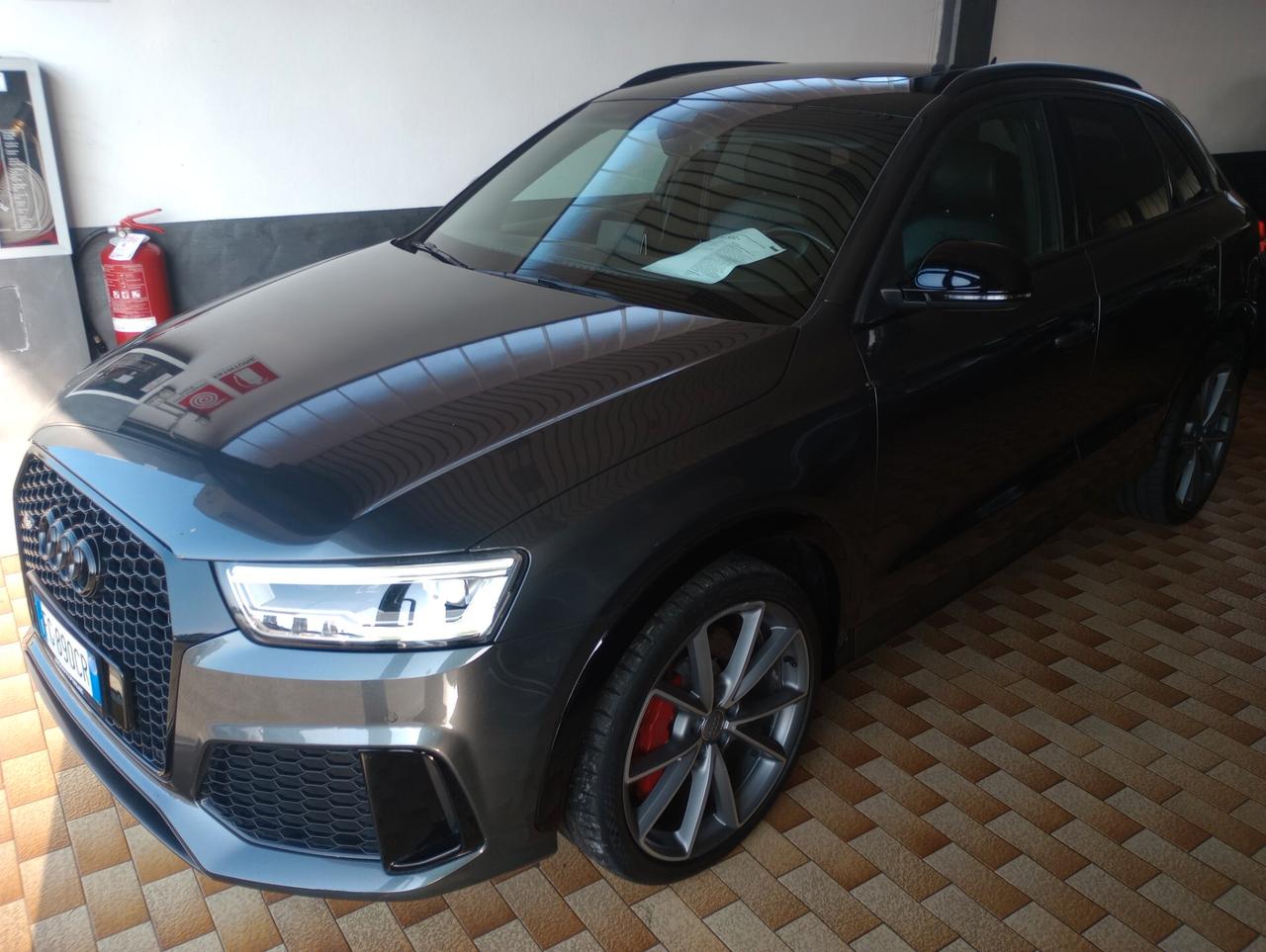 Audi Q3 RS 2.5 TFSI quattro S tronic