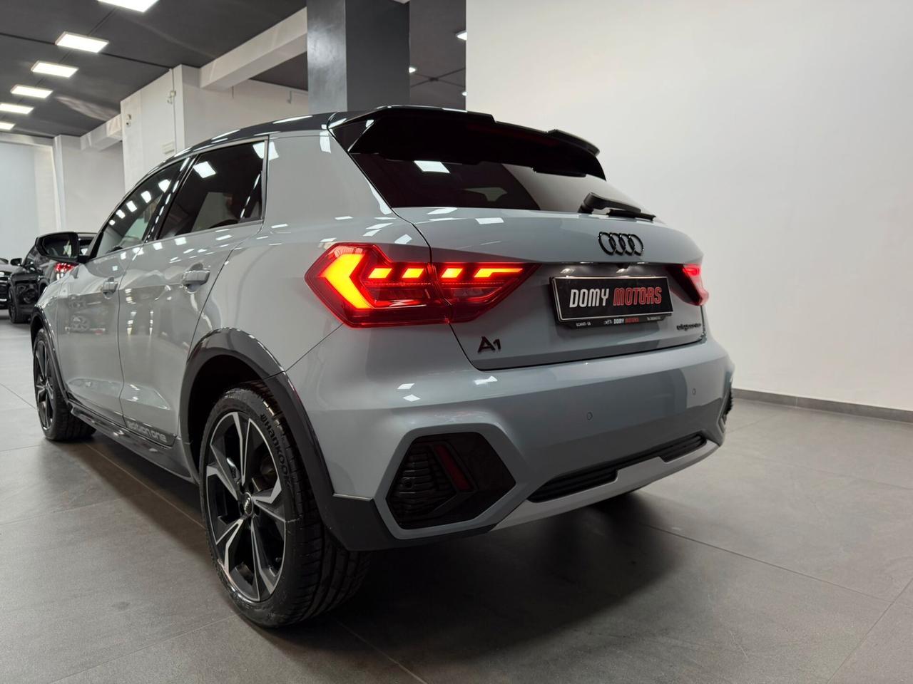 Audi A1 CITYCARVER 30 TFSI S-tronic S-line Edition One