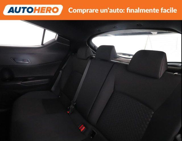 TOYOTA C-HR 1.8 Hybrid E-CVT Business