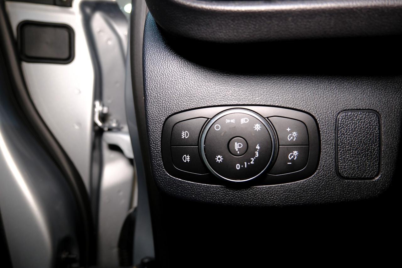 Ford Puma ST-LINE 1.o HYBRID 125cv COCKPIT