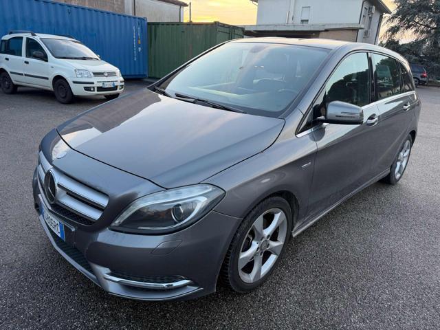 MERCEDES-BENZ B 180 CDI BlueEFFICIENCY senza nessun lavoro da fare