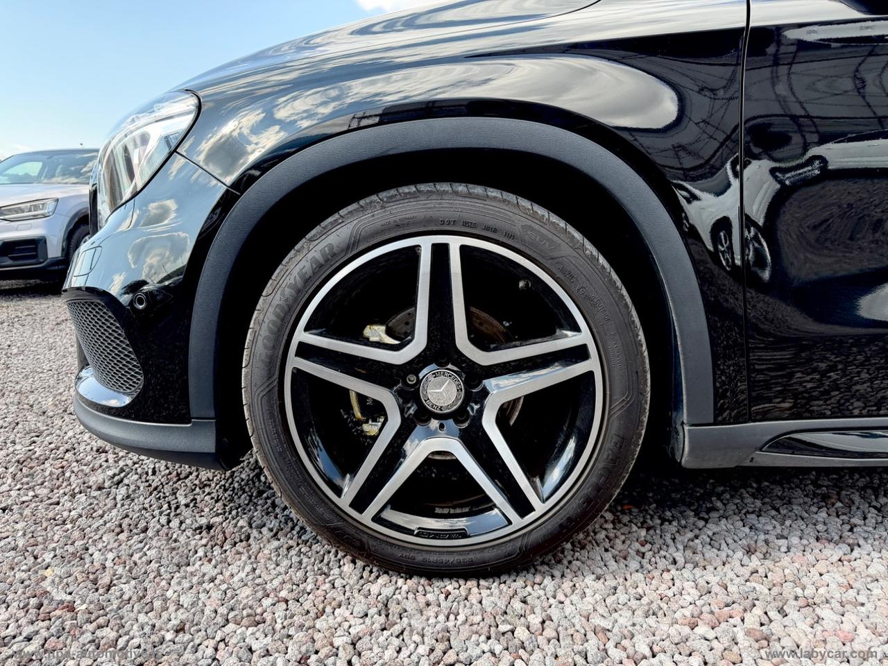 MERCEDES-BENZ GLA 200CDI AMG