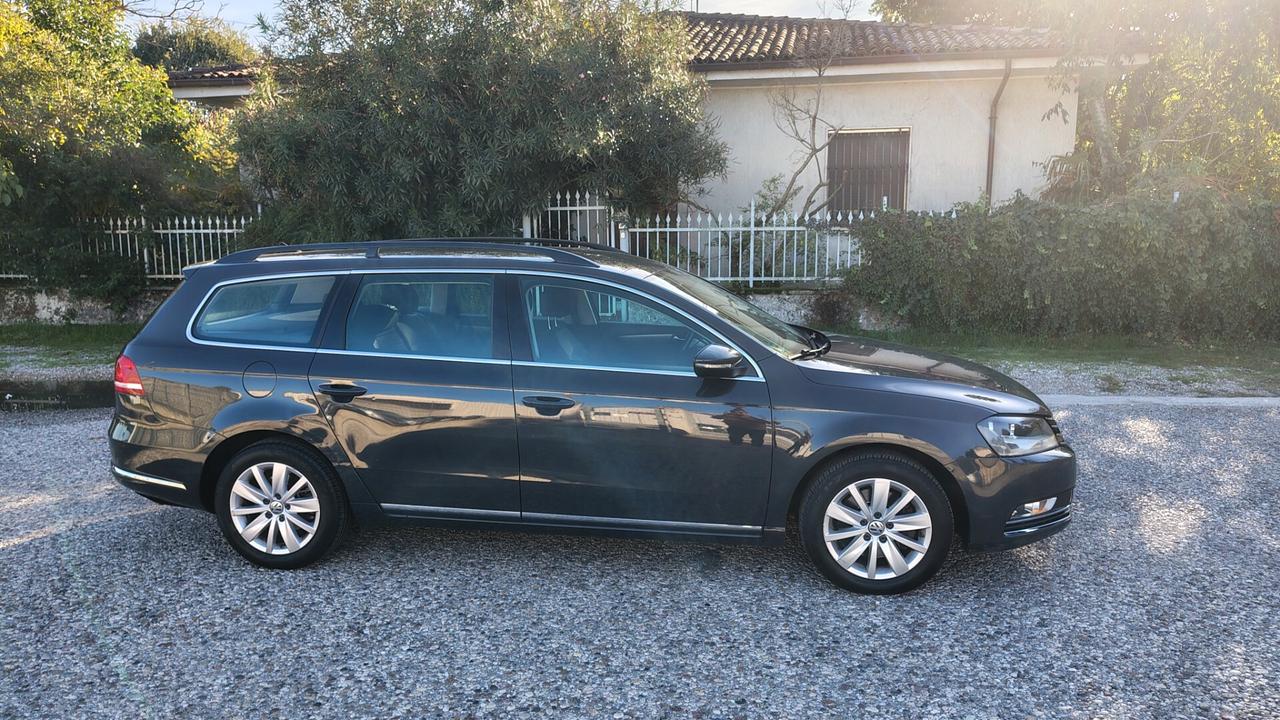 Volkswagen Passat Var. 1.6 TDI BlueMotion Tech. NAVIPLUS