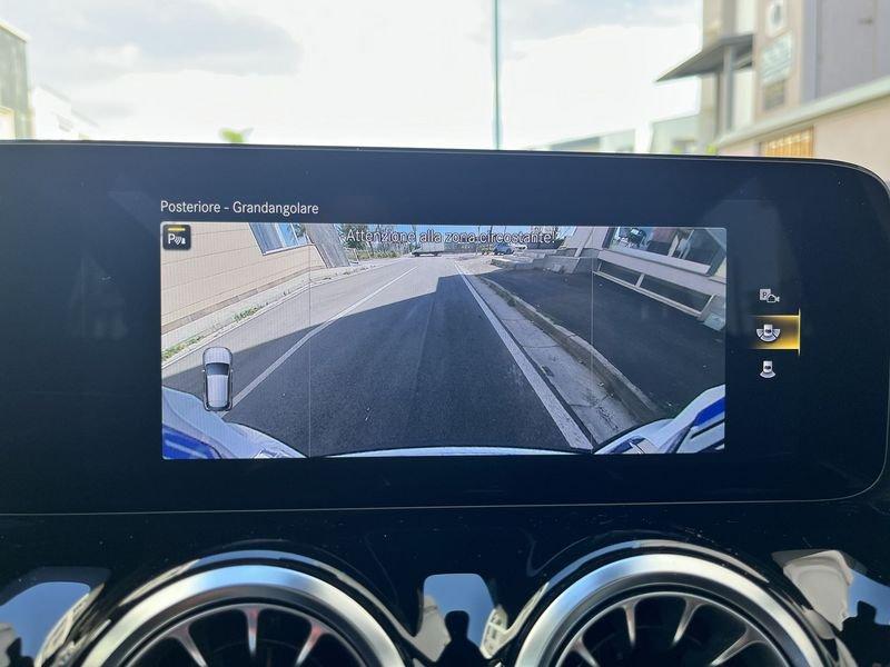 Mercedes-Benz GLA 180d Sport Plus FULL LED/MBUX