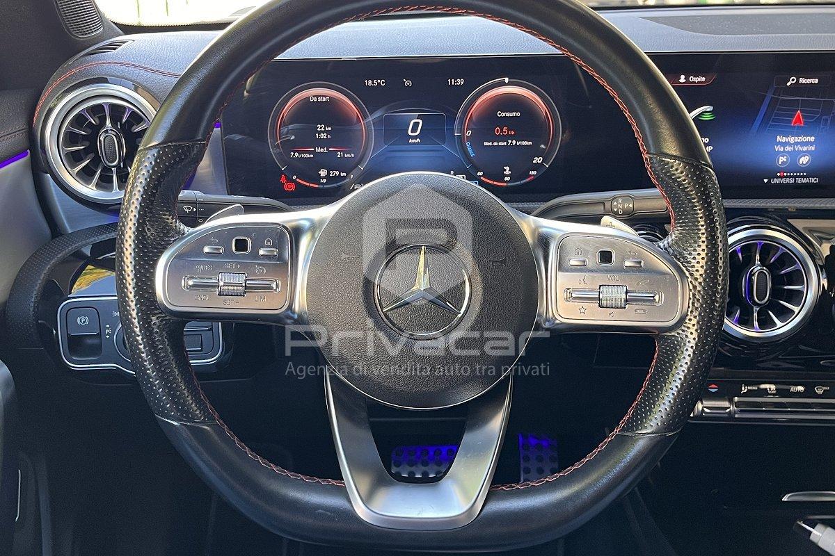MERCEDES CLA 200 d Automatic Premium