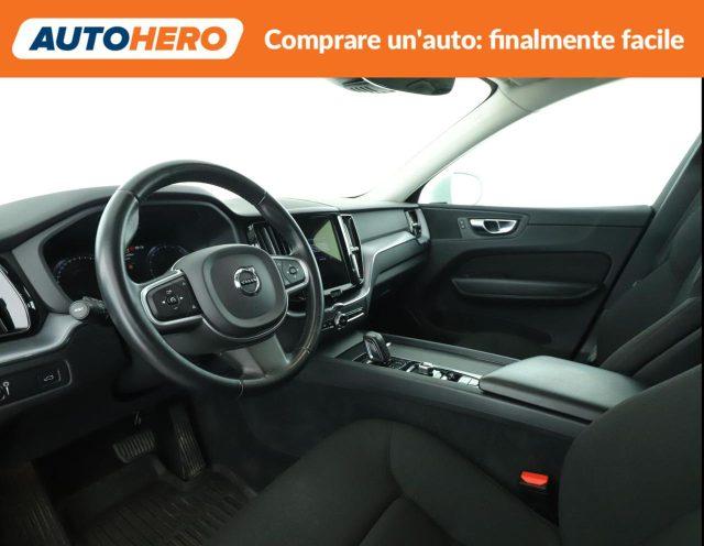 VOLVO XC60 B4 (d) AWD Geartronic Momentum Pro