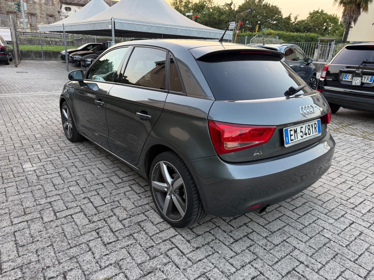 Audi A1 Sportback 1.6 TDI S tronic Attraction