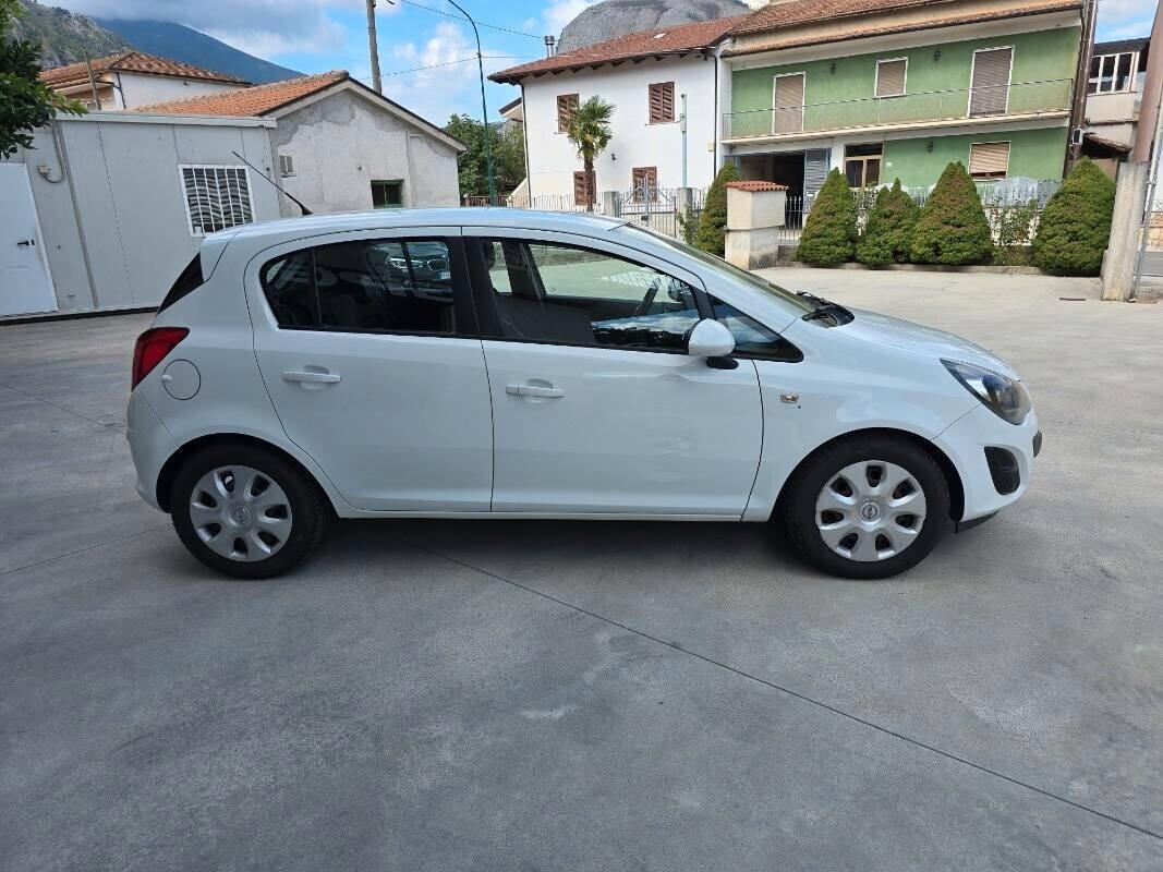Opel Corsa 1.2 85CV 5 porte GPL