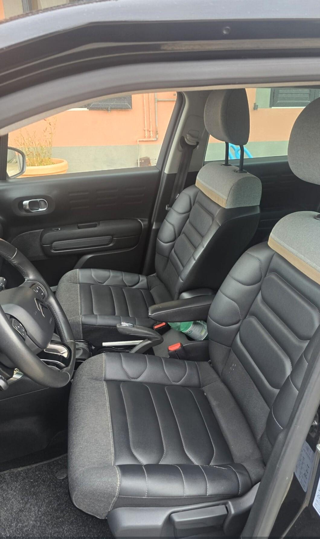 Citroen C3 Aircross 1.5hdi 120CV AUTOMATICA/LED/NAVI/RETROCAMERA