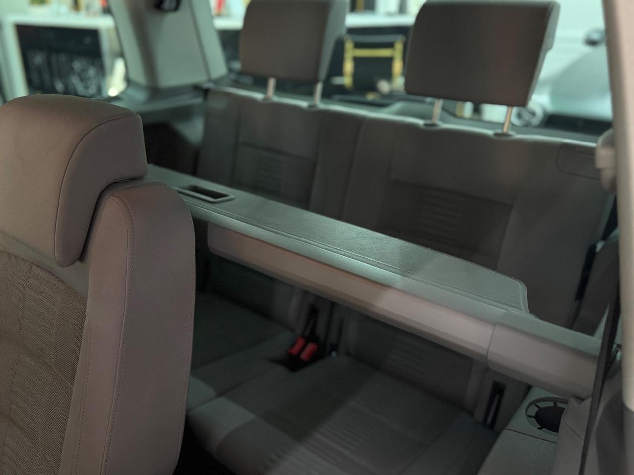 Volkswagen Touran 2.0 F DSG Highline