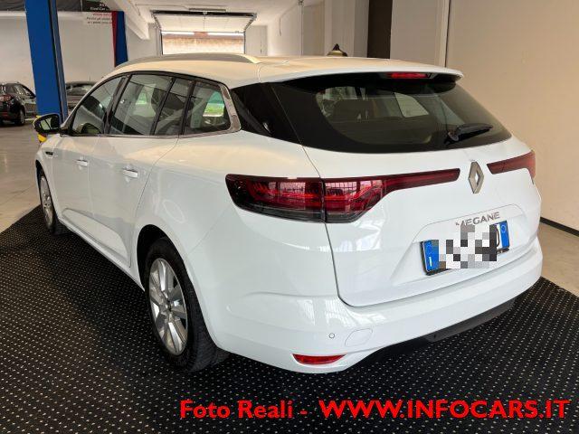 RENAULT Megane Sporter Blue dCi 115 CV Business AUTOCARRO N1