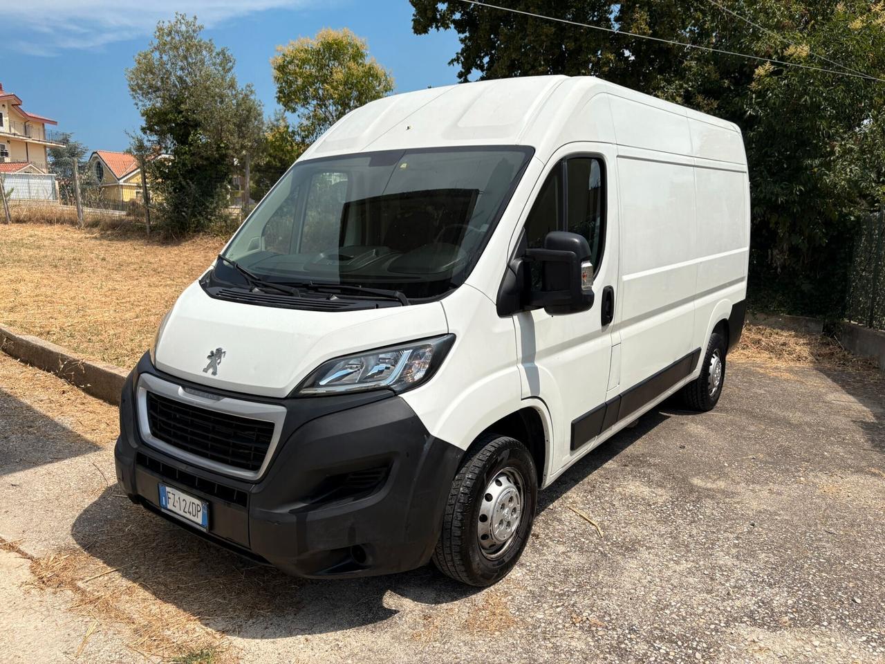 Peugeot Boxer 335 2.2BHDi 140 S&S PmTm E6D 10-2019
