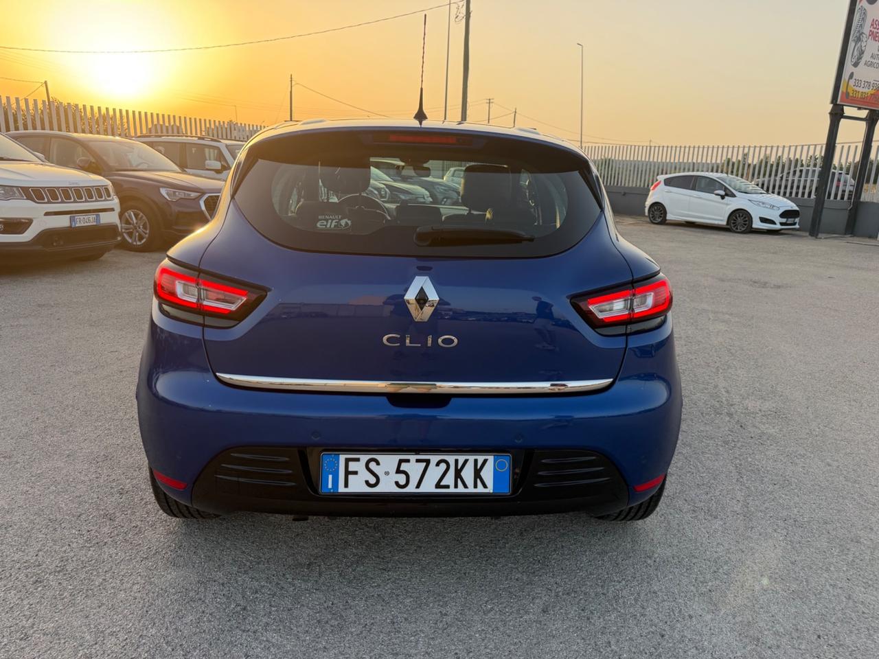 RENAULT CLIO 0.9 TCe 90 CV DUEL FUL LED PELLE MY18